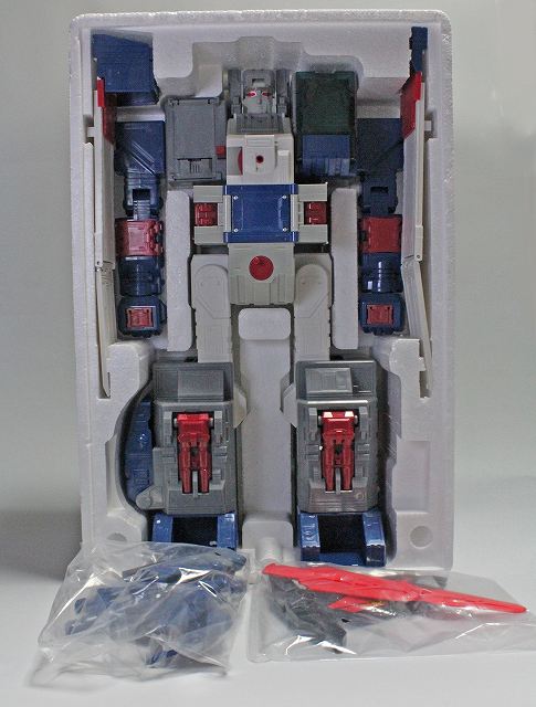 フォートレスマキシマス フォートレスマキシマス